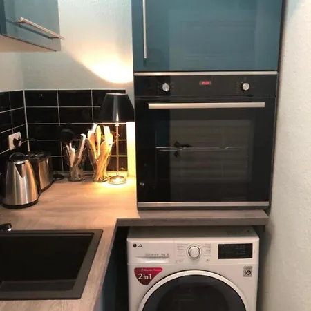Apartamento Altbauwohnung Mit Vollaustattung *