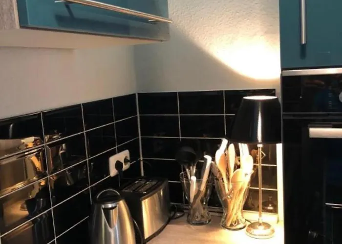 Altbauwohnung Mit Vollaustattung