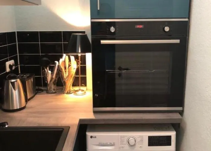 Apartamento Altbauwohnung Mit Vollaustattung *