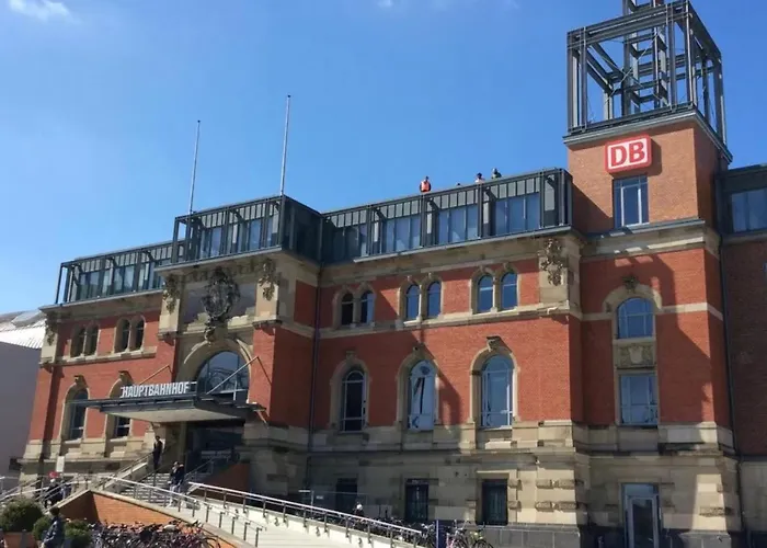 Altbauwohnung Mit Vollaustattung Apartamento Kiel